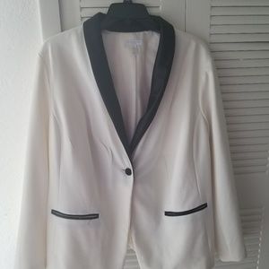 Plus size blazer